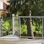 In Volksdorf Mit Grosser Terrasse By Interhome Apartamento Meerbeck