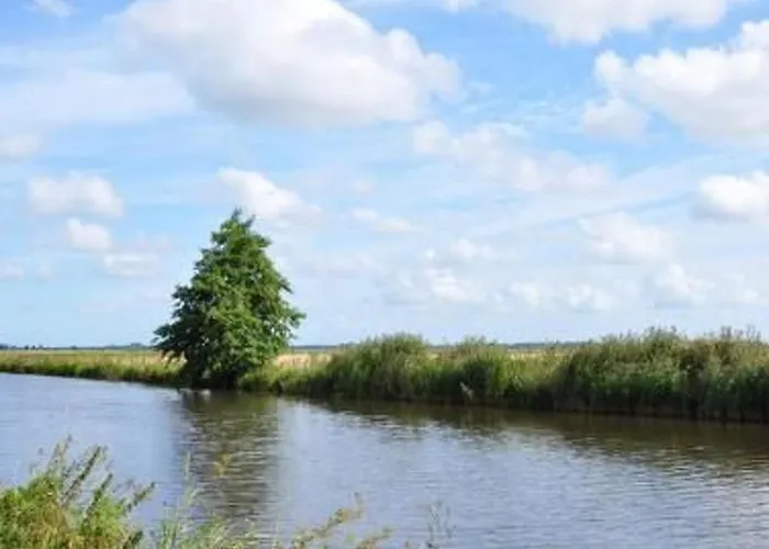 In Mit Grosser Terrasse By Interhome * Meerbeck